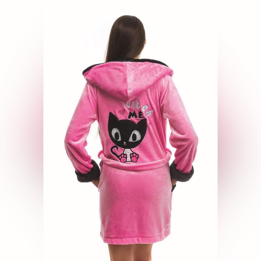 DH118 NEW Poppy Diary Medium Pink-Black Embroidered Bow Cat Plush Soft Bathrobe